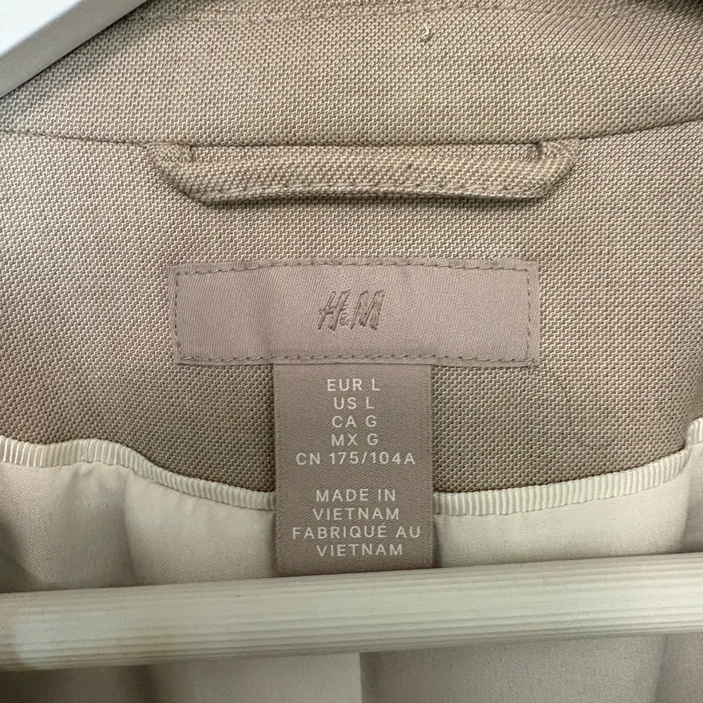 Women's Tan Blazer - Picture 3 of 7